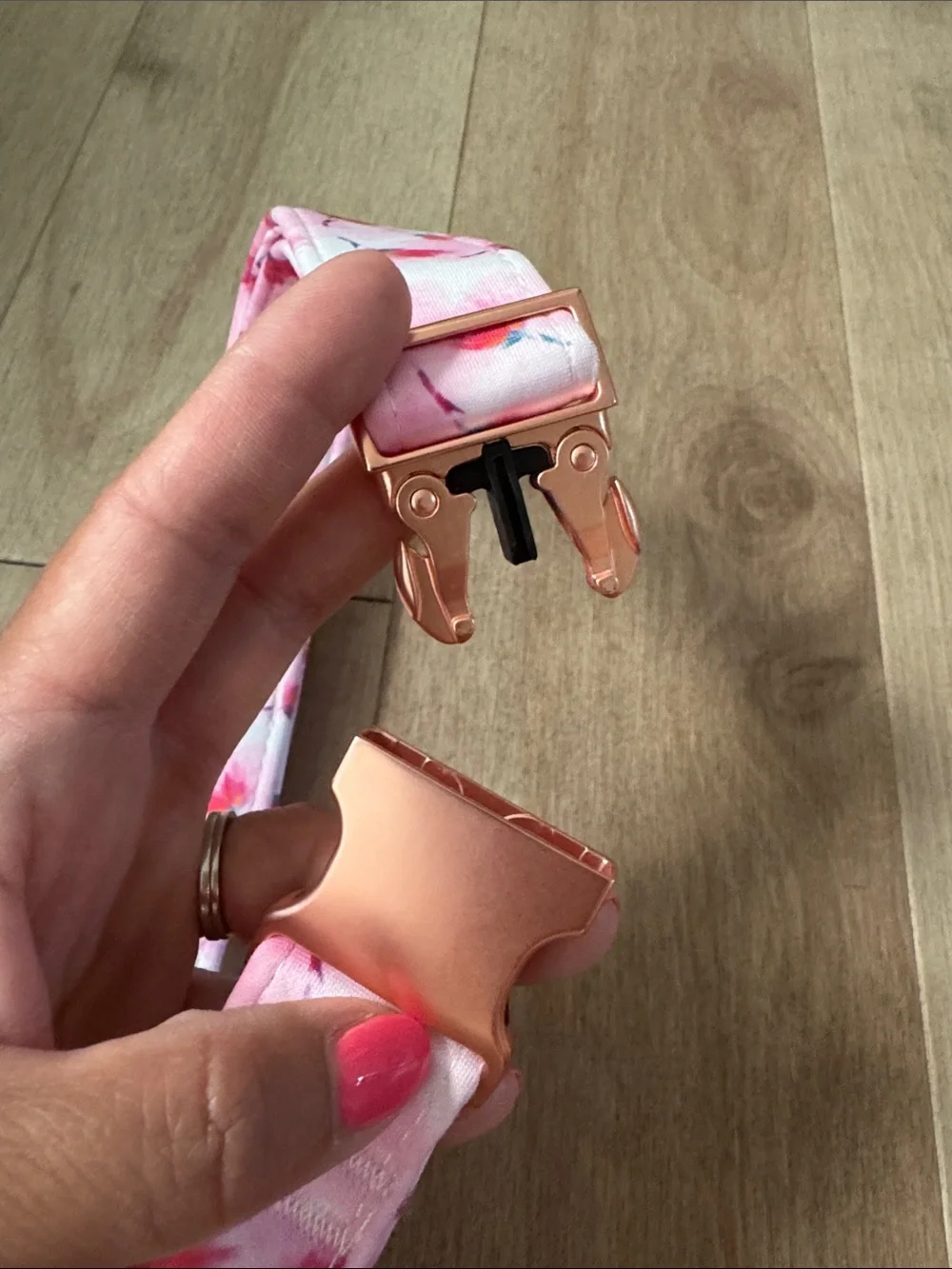 Top Paw Pink Floral Dog collar with Rose Gold Clip On Hardware